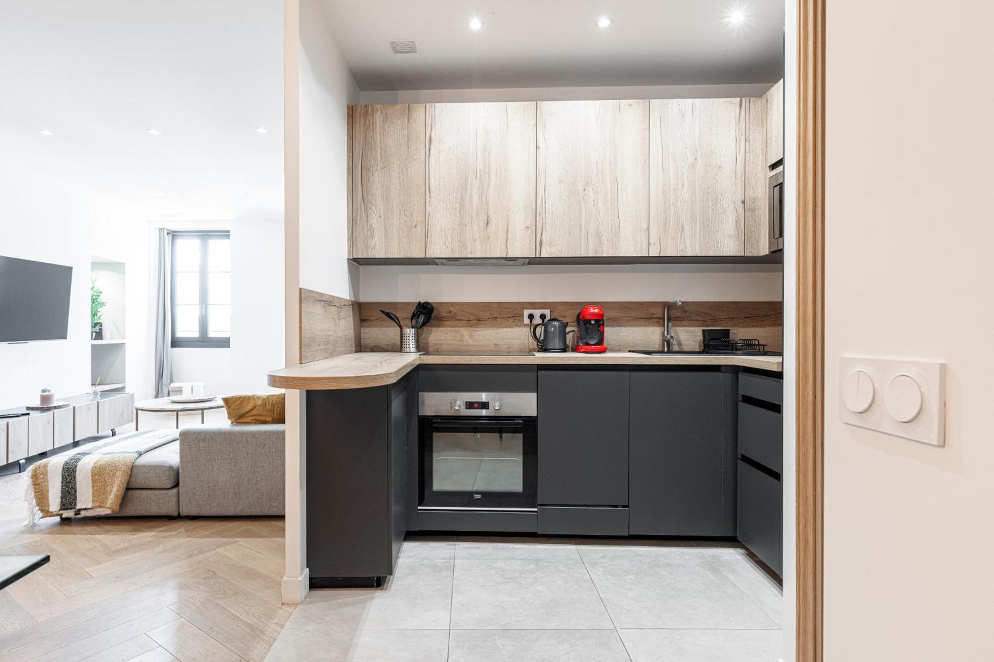 Apartment Place Massena, Superbe Neuf. Nizza